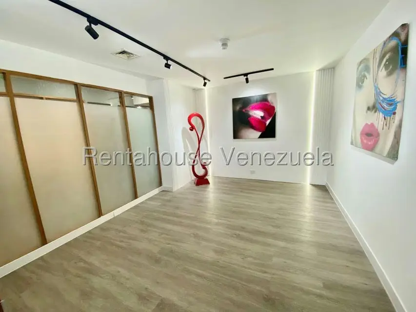 Oficina en Venta en Chuao, Distrito Metropolitano - 3