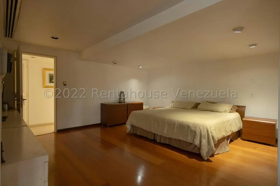 Apartamento (1 Nivel) en Venta en Colinas de Bello Monte, Distrito Metropolitano - 25