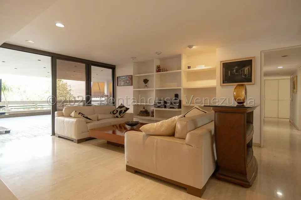 Apartamento (1 Nivel) en Venta en Colinas de Bello Monte, Distrito Metropolitano - 9
