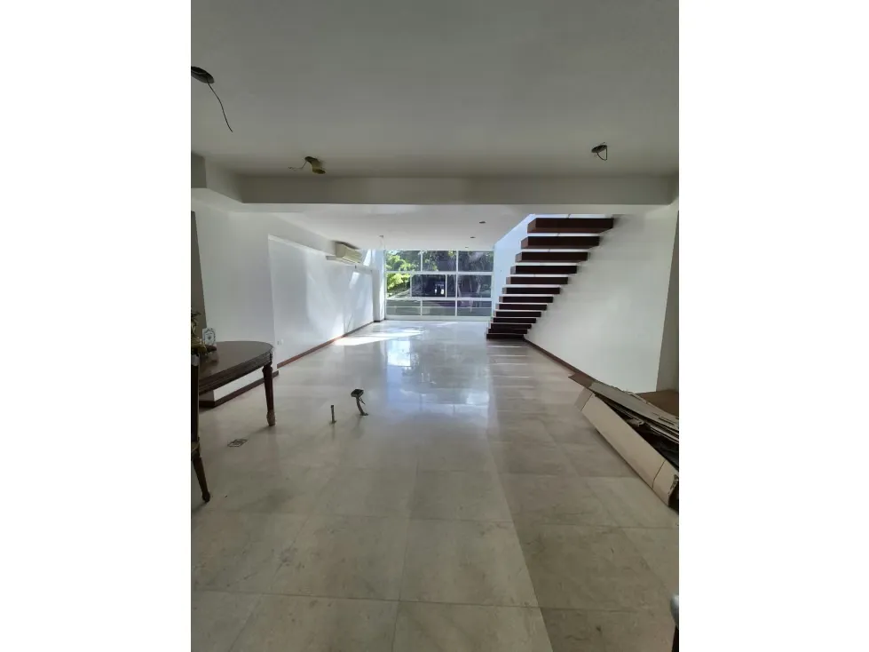 Vendo apartamento tipo loft 118m2 Los Naranjos de Las Mercedes 0410 - 2