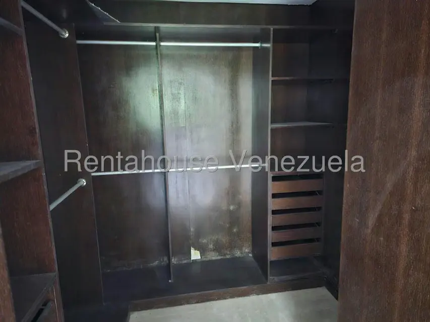 Apartamento (Duplex) en Venta en Lomas del Sol, Distrito Metropolitano - 13