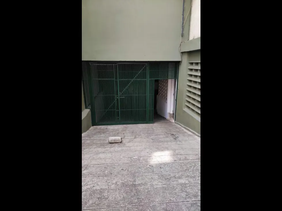 Venta local 336 m2 Los Chaguaramos 2912