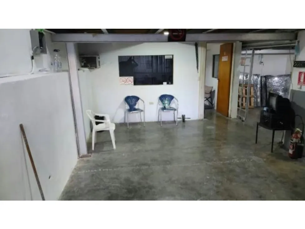 Venta local 336 m2 Los Chaguaramos 2912 - 18