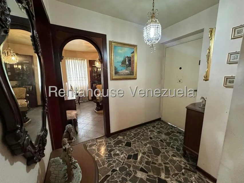 Apartamento (1 Nivel) en Venta en El Paraiso, Distrito Metropolitano - 5
