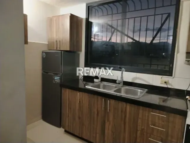APARTAMENTO EN ALQUILER - 5
