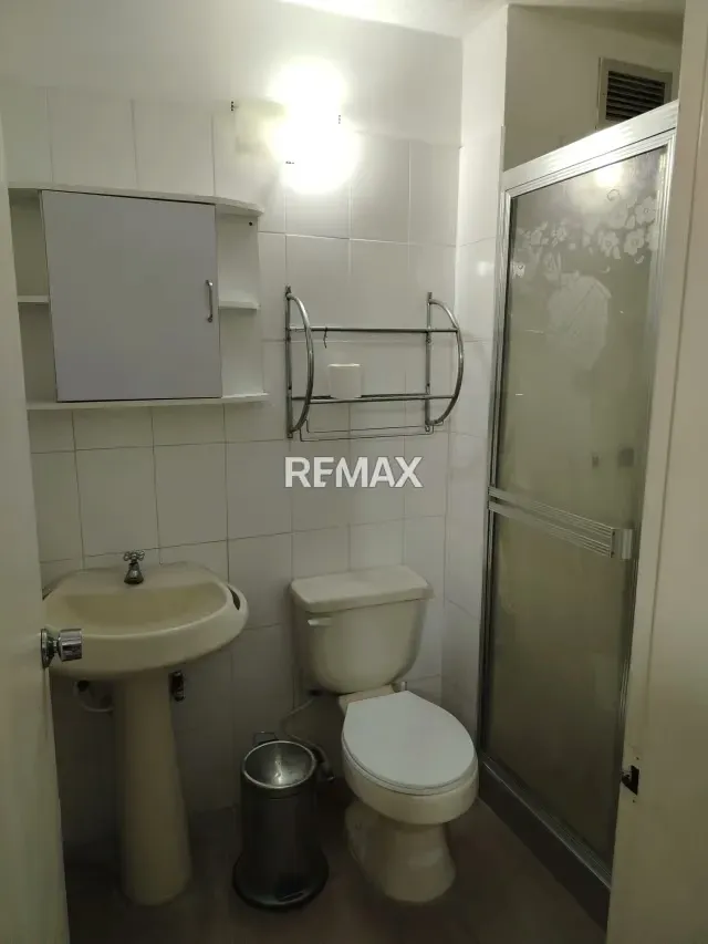APARTAMENTO EN ALQUILER - 9