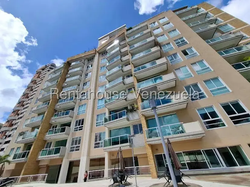 Apartamento (Duplex) en Venta en Las Mesetas de Santa Rosa de Lima, Distrito Metropolitano