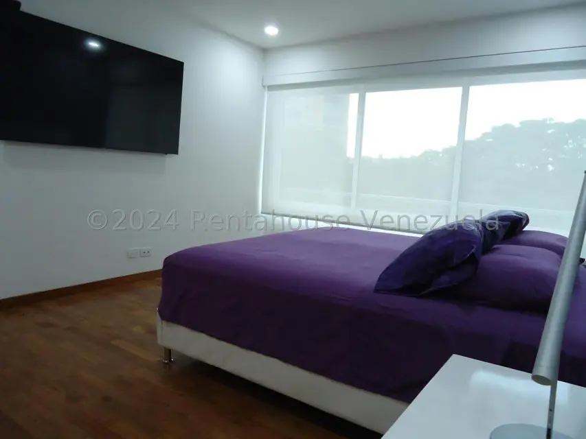 Apartamento (1 Nivel) en Venta en Campo Alegre, Distrito Metropolitano - 12