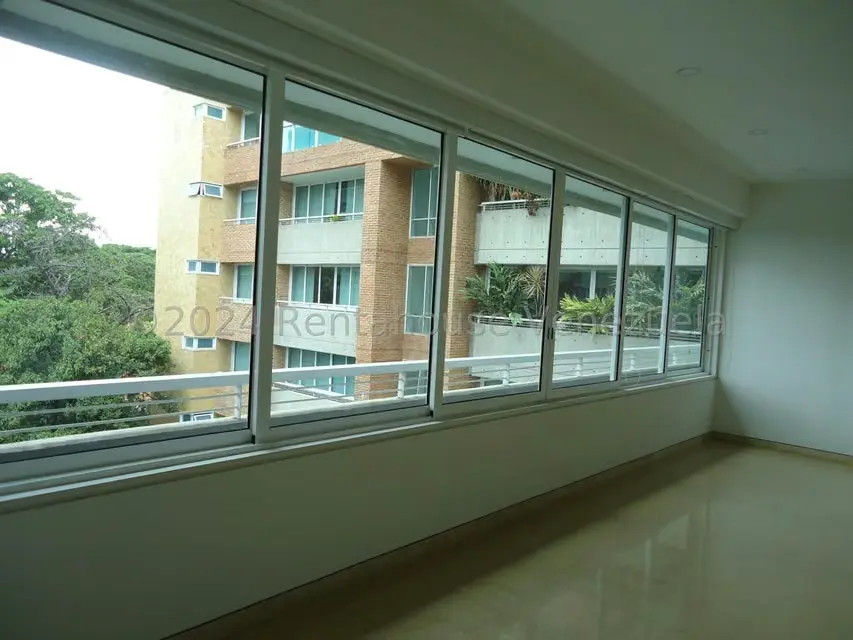 Apartamento (1 Nivel) en Venta en Campo Alegre, Distrito Metropolitano - 3