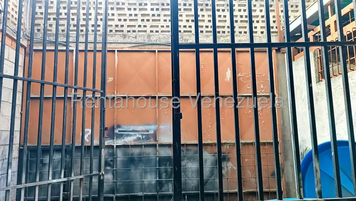 Local Comercial en Venta en Avenida Libertador, Lara - 15