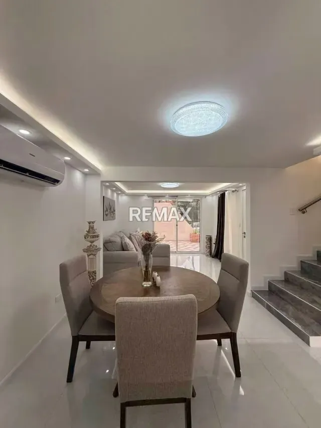 Townhouse Moderno de Lujo acabados de primera 2025 totalmente nuevo - 4