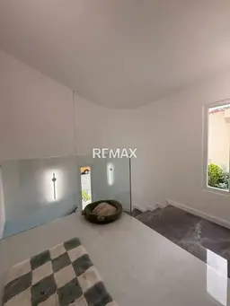 View 10