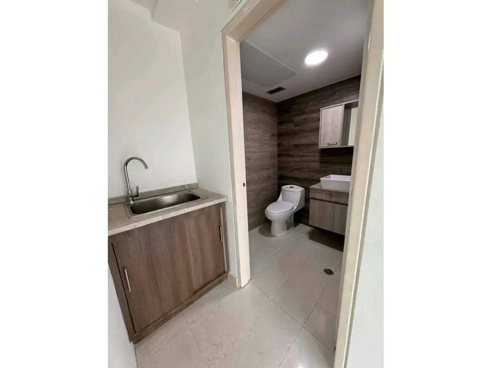 Se alquila oficina 56m2 Las Mercedes Torre SMA 6998 - 13