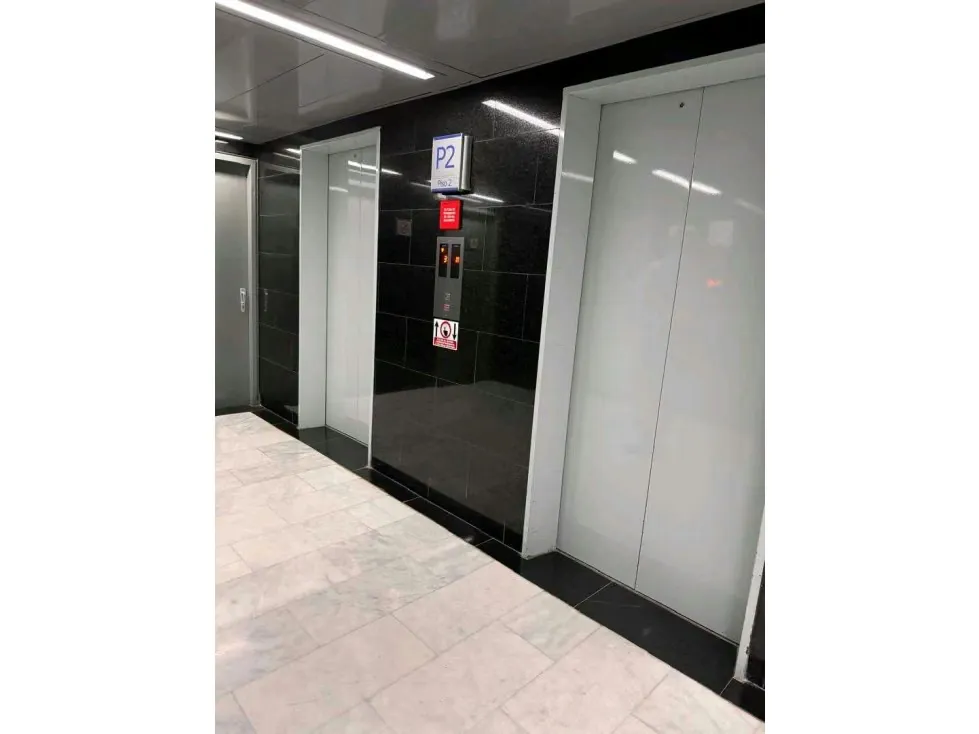 Se alquila oficina 56m2 Las Mercedes Torre SMA 6998 - 4