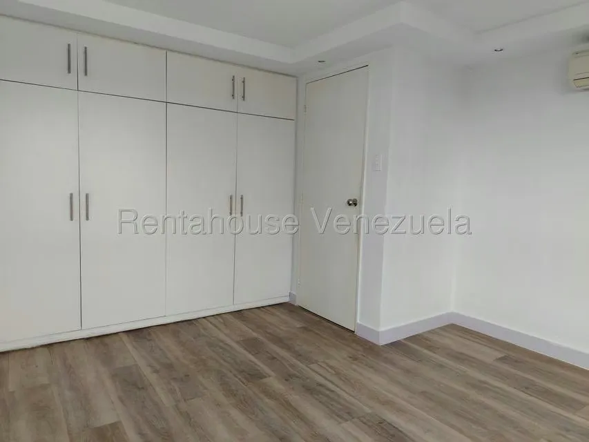 Apartamento (Duplex) en Alquiler en Altamira, Distrito Metropolitano - 12