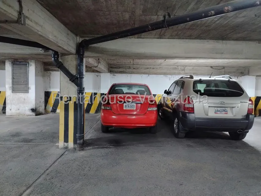 Apartamento (Duplex) en Alquiler en Altamira, Distrito Metropolitano - 18