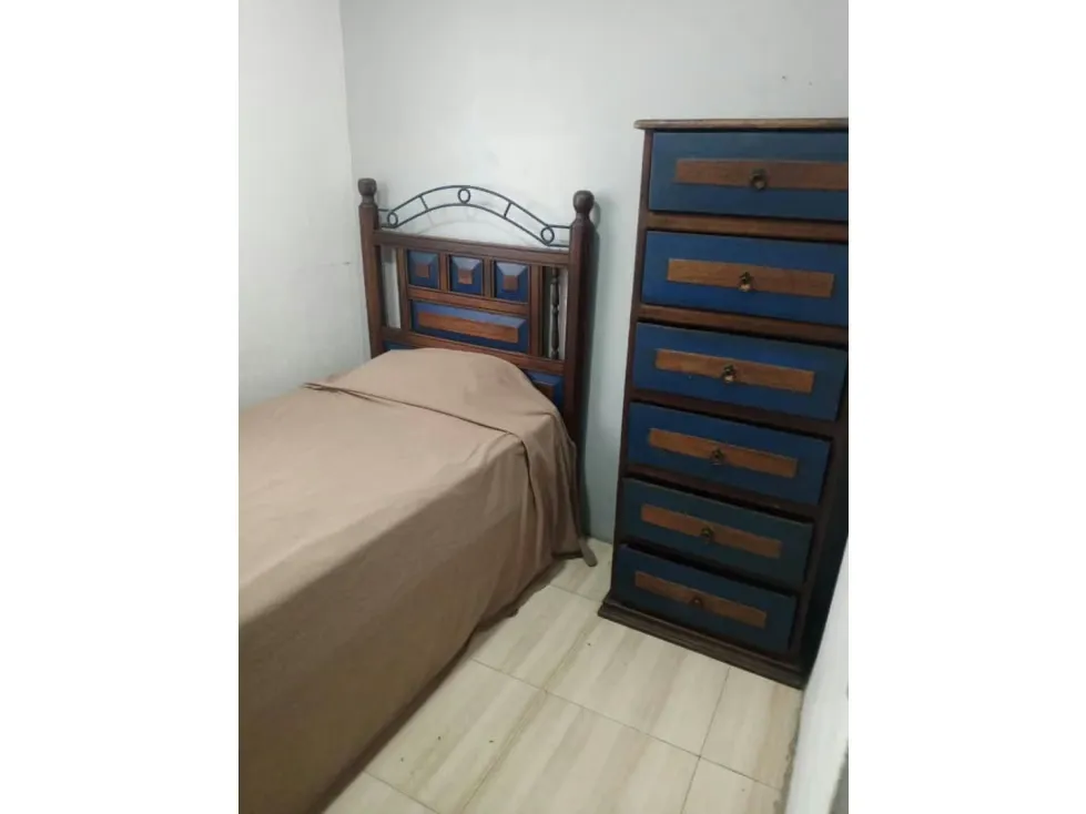 Se alquila habitación 3m2 Palo Verde 4497