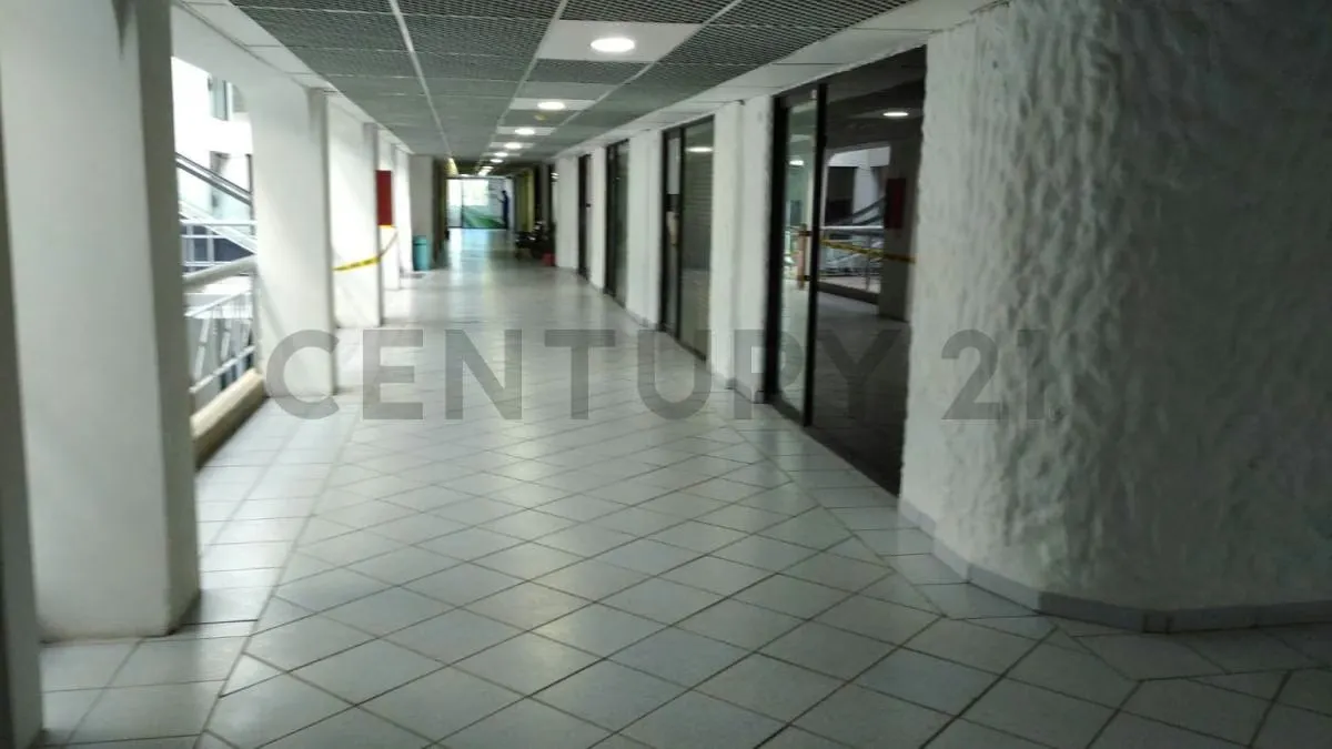 En venta oficina en Centro Comercial Caribbean Mall - 2