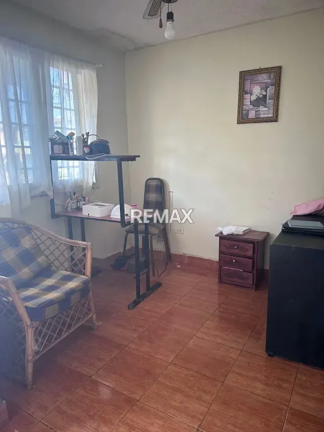 townhouse villa mora en venta - 2