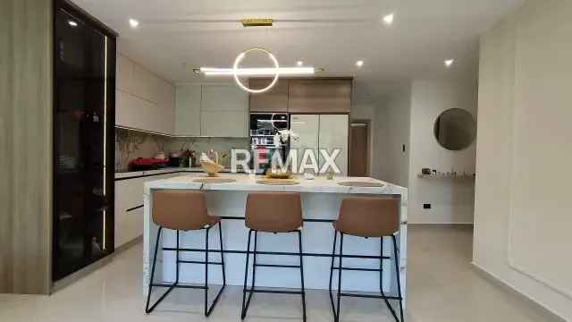 Lujoso y exclusivo Apartamento en la Trigaleña Alta - 17