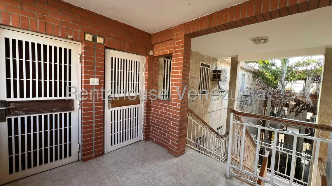 Apartamento (1 Nivel) en Alquiler en Amparo, Zulia - 4