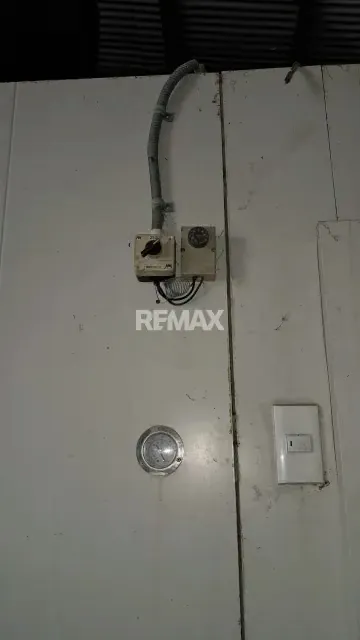 ALQUILO GALPON CON CAVA CUARTO - 7
