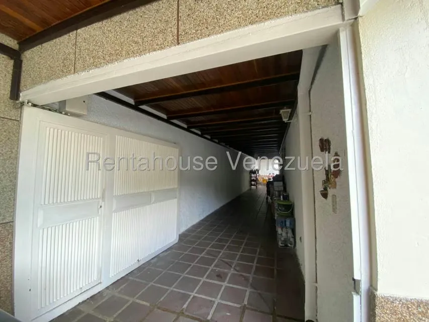 Casa (Multipes Niveles) en Venta en Montalban I, Distrito Metropolitano - 2