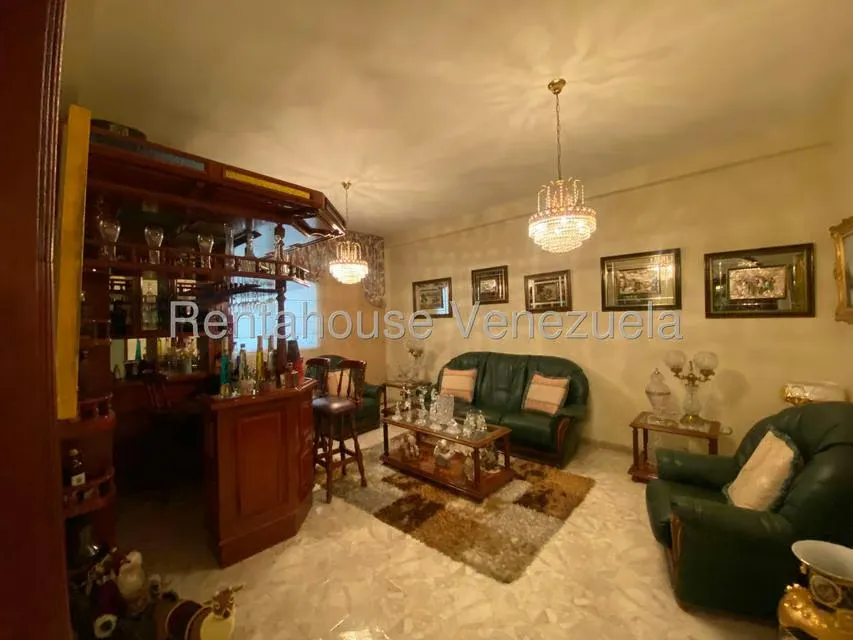 Casa (Multipes Niveles) en Venta en Montalban I, Distrito Metropolitano - 14