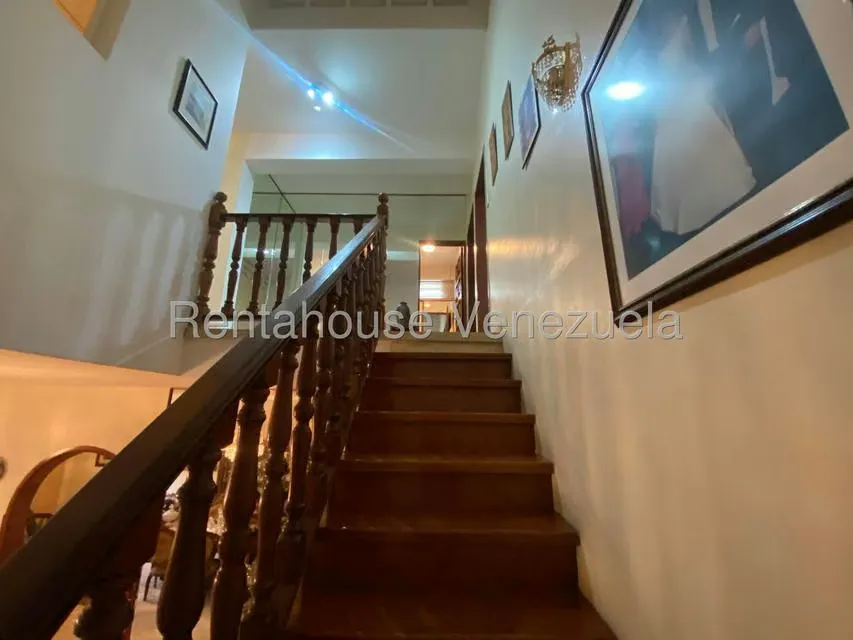 Casa (Multipes Niveles) en Venta en Montalban I, Distrito Metropolitano - 26