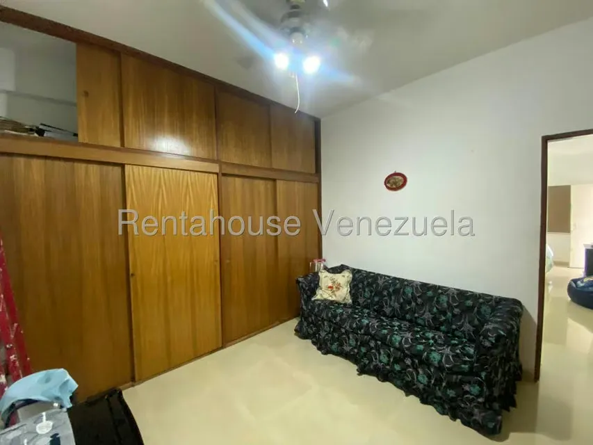 Casa (Multipes Niveles) en Venta en Montalban I, Distrito Metropolitano - 29