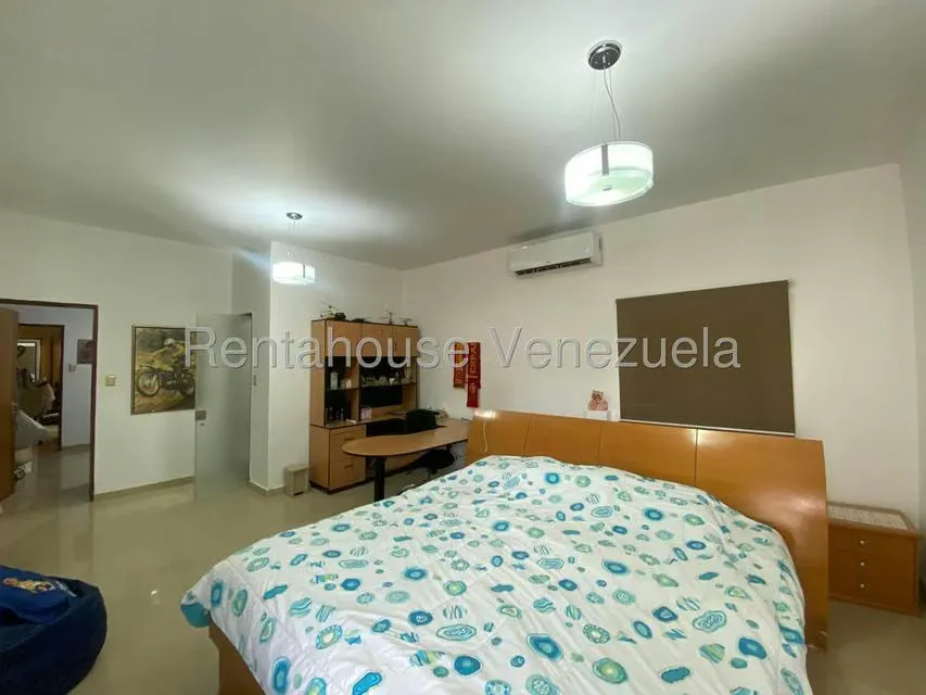 Casa (Multipes Niveles) en Venta en Montalban I, Distrito Metropolitano - 31