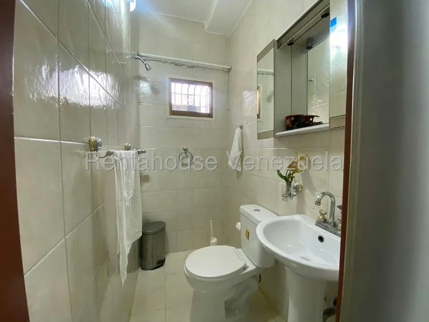 Casa (Multipes Niveles) en Venta en Montalban I, Distrito Metropolitano - 34
