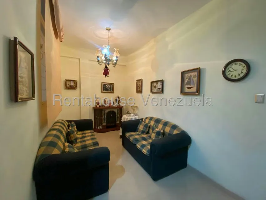 Casa (Multipes Niveles) en Venta en Montalban I, Distrito Metropolitano - 36