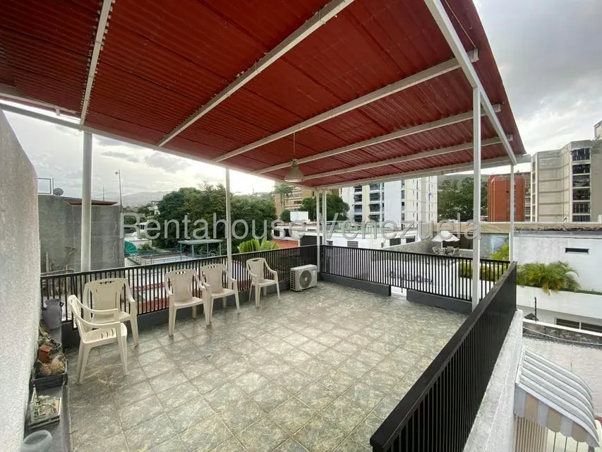Casa (Multipes Niveles) en Venta en Montalban I, Distrito Metropolitano - 46