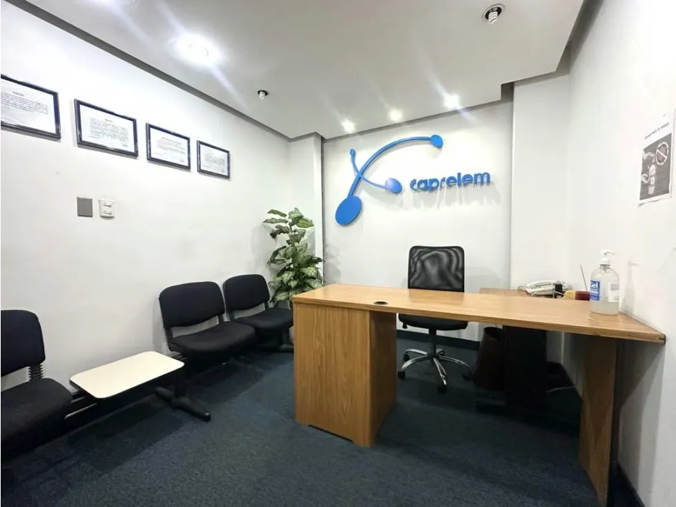 Vendo oficina 140m2 La Piramide 5672