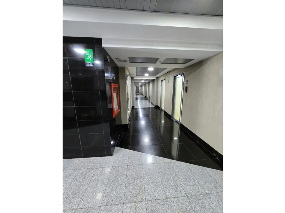 OFICINA EN ALQUILER