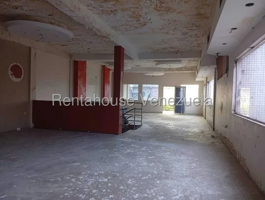 Local Comercial en Alquiler en Centro, Zulia - 10