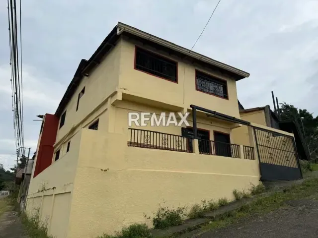 EN VENTA CASA EN RUBIO