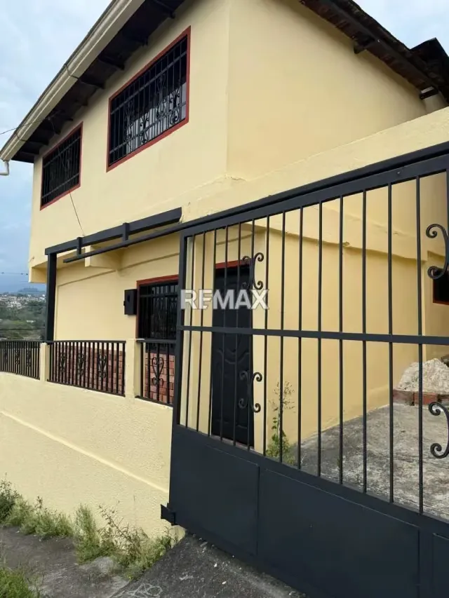 EN VENTA CASA EN RUBIO - 3