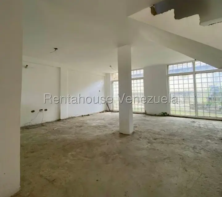 Casa (Duplex) en Venta en Villas de Buenaventura, Miranda - 5