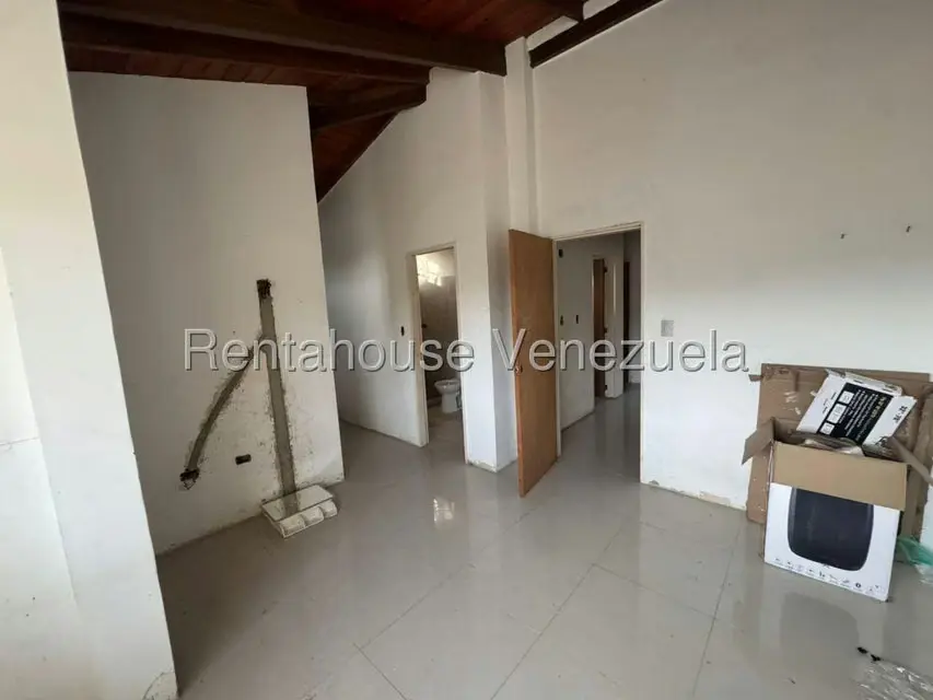 Casa (Duplex) en Venta en Villas de Buenaventura, Miranda - 10