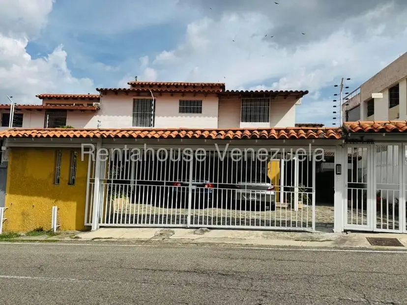 Casa (Multipes Niveles) en Venta en Colinas de Bello Monte, Distrito Metropolitano