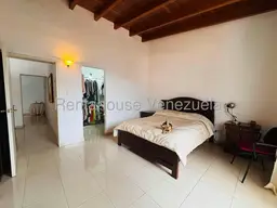 View 32