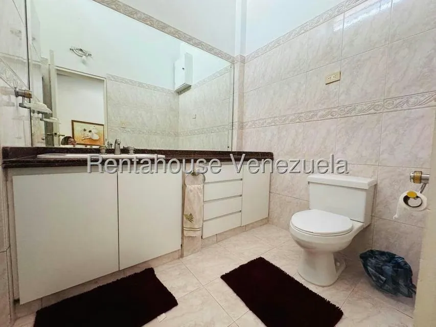 Casa (Multipes Niveles) en Venta en Colinas de Bello Monte, Distrito Metropolitano - 41
