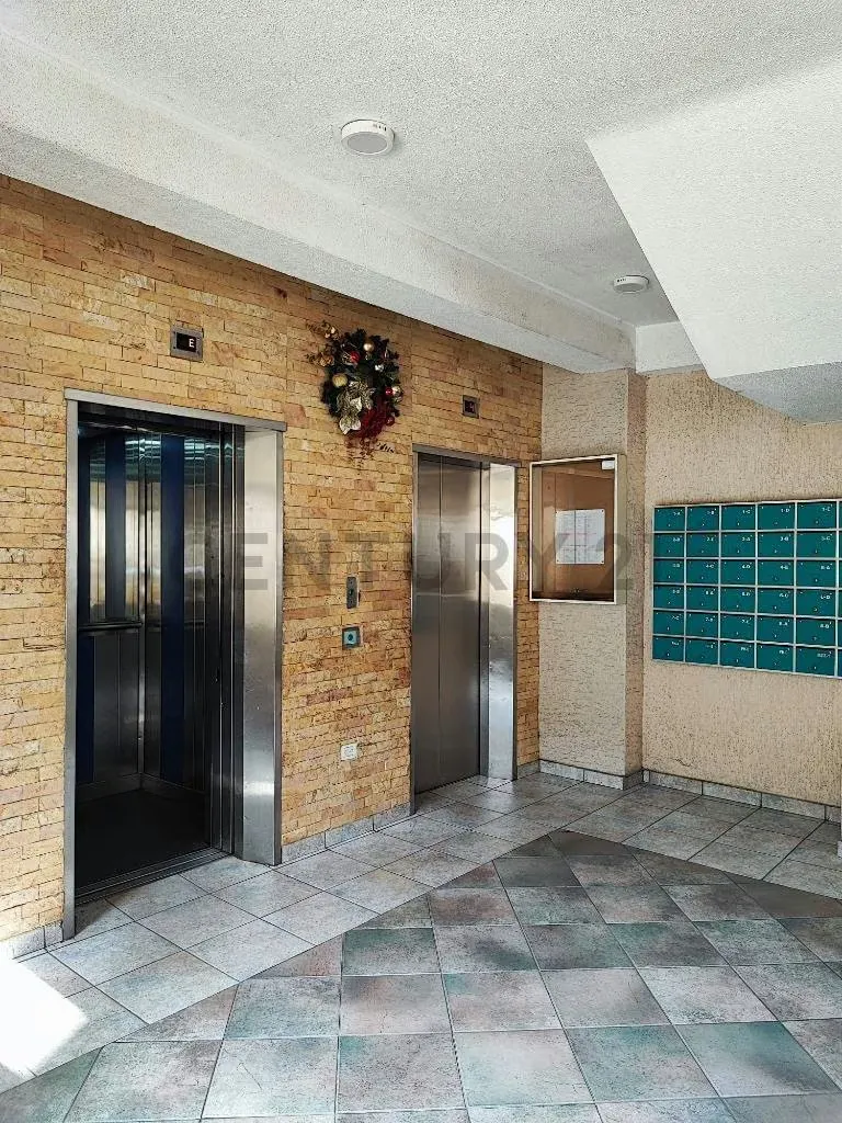Imponente Penthpuse Residencias Kynaki, av Bolivar de Lecheria - 47