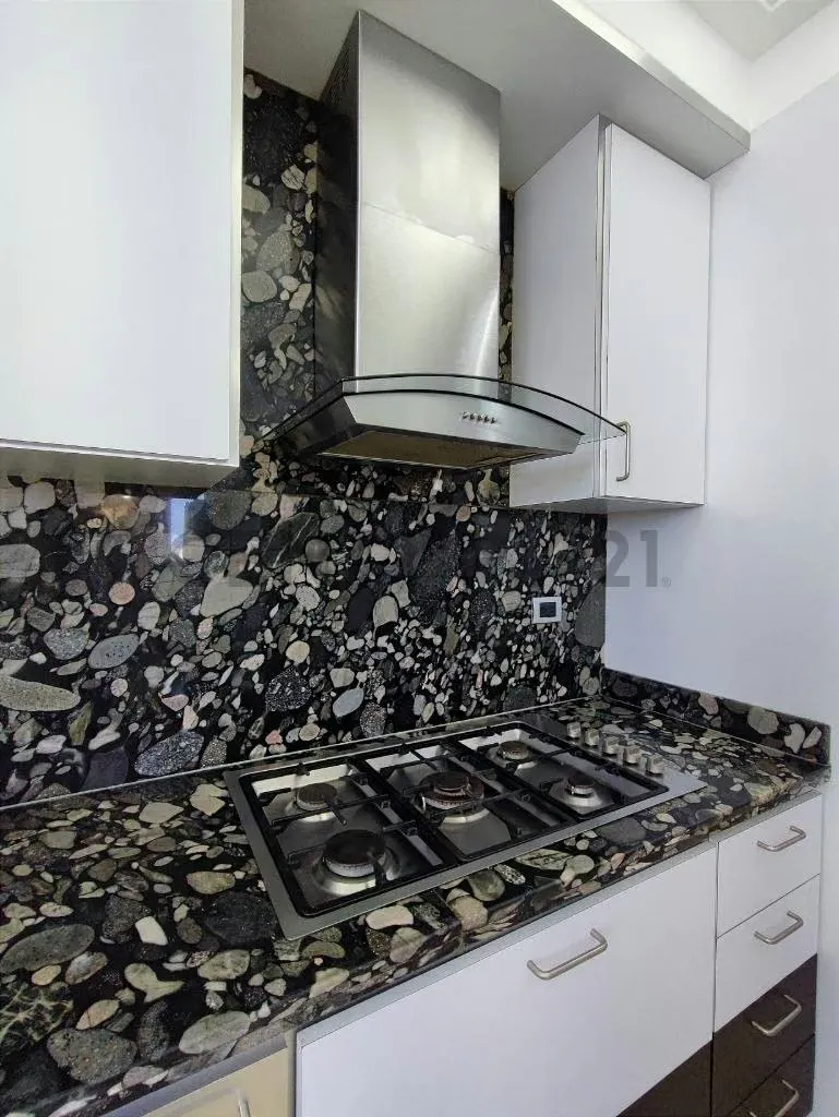 Imponente Penthpuse Residencias Kynaki, av Bolivar de Lecheria - 5