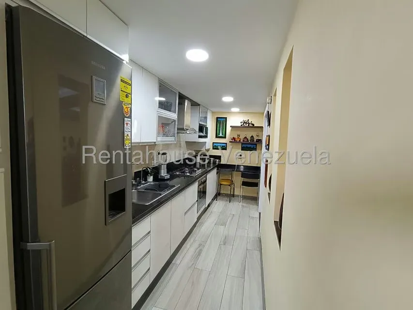 Apartamento (1 Nivel) en Venta en Colinas de La Tahona, Distrito Metropolitano - 11