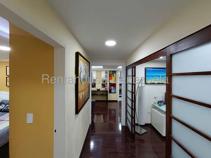 Apartamento (1 Nivel) en Venta en Colinas de La Tahona, Distrito Metropolitano - 24