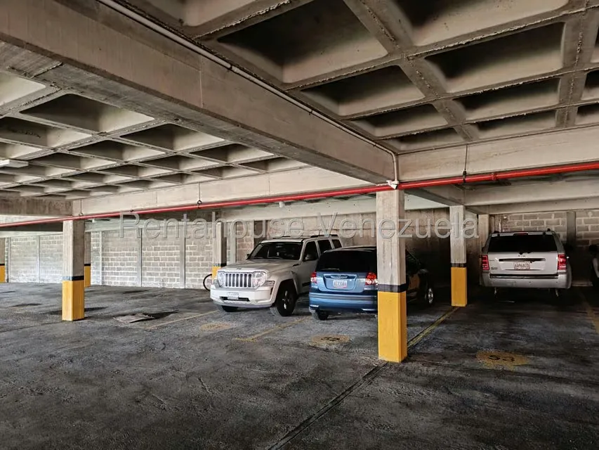Apartamento (1 Nivel) en Venta en Colinas de La Tahona, Distrito Metropolitano - 30