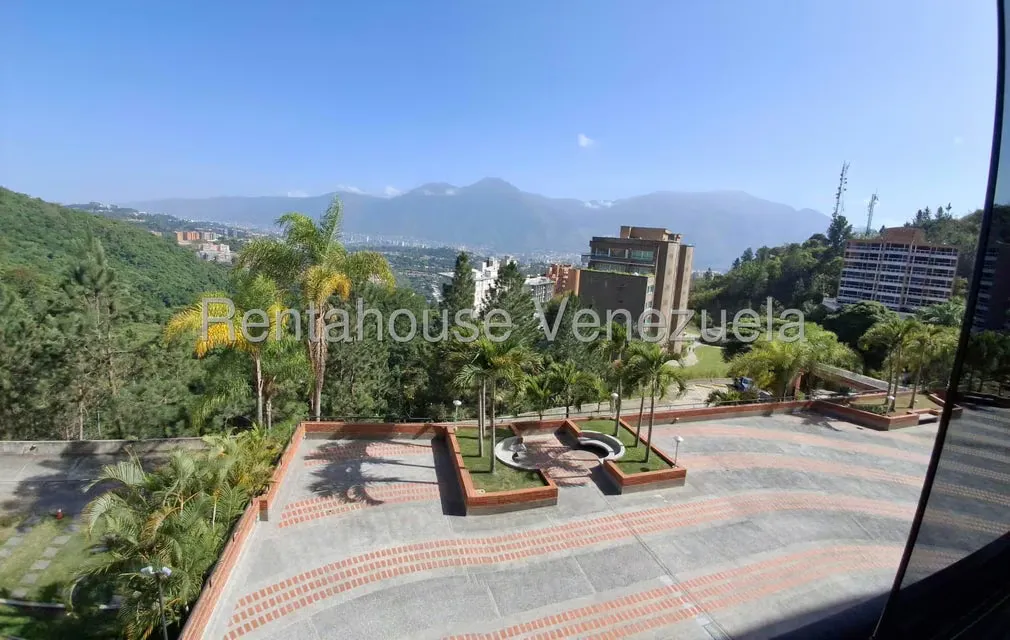 Apartamento (1 Nivel) en Alquiler en Solar del Hatillo, Distrito Metropolitano - 14